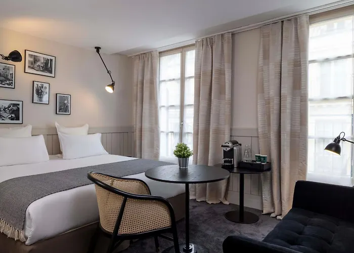 Hôtel Hélios Opéra Parigi